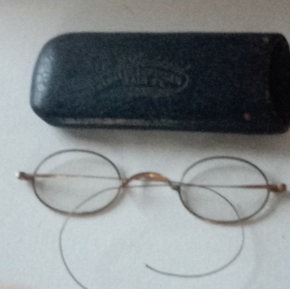 Septacles Antique Civil War Spectacles W/Case, Glass Lenses - Gem
